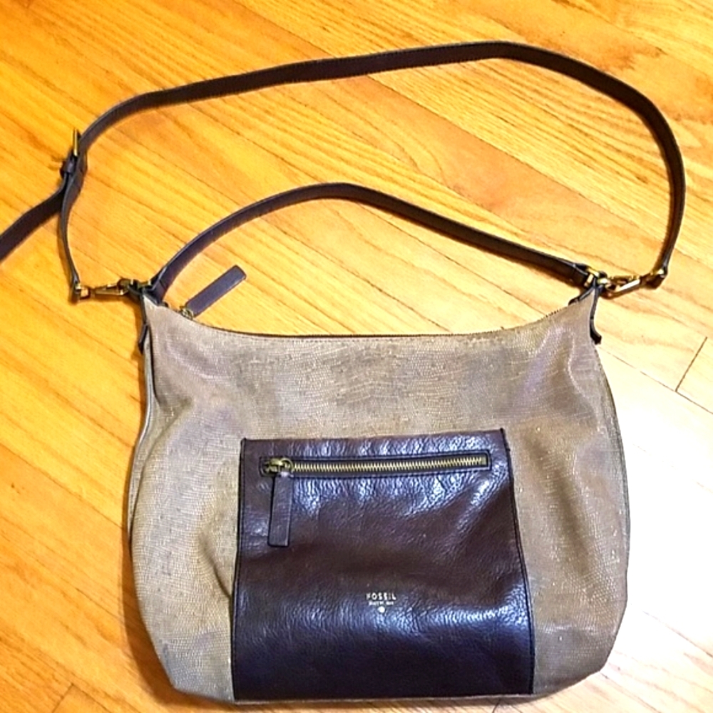 Leather Fossil Purse - Picture 3 of 8